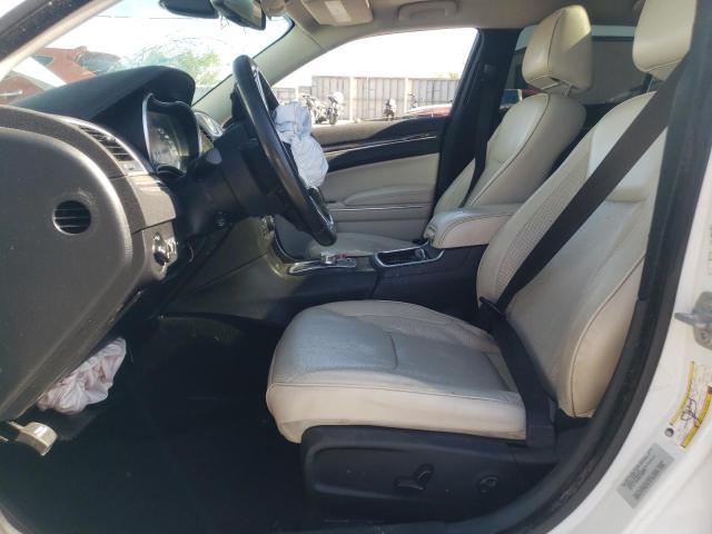 Photo 7 from auction – 2015 CHRYSLER 300C with VIN 2C3CCAEG3FH802227