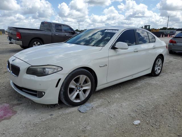 BMW 528 I 2011 مع رقم تعريف المركبة WBAFR1C52BDS35621 - صورة من المزاد