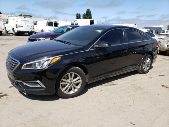 HYUNDAI SONATA SE 2017 with VIN 5NPE24AF6HH457906 - Photo from auction