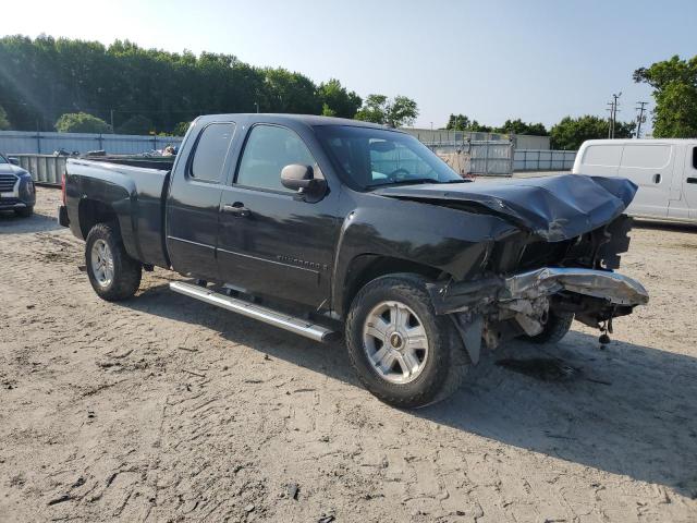 Photo 4 from auction – 2007 CHEVROLET SILVERADO with VIN 2GCEC19C371680846