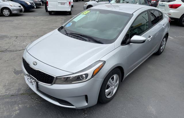 Photo 2 from auction – 2018 KIA FORTE LX with VIN 3KPFK4A73JE220832