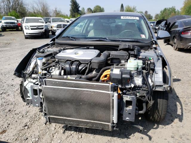 Photo 5 from auction – 2016 HYUNDAI SONATA HYB with VIN KMHE24L12GA012212