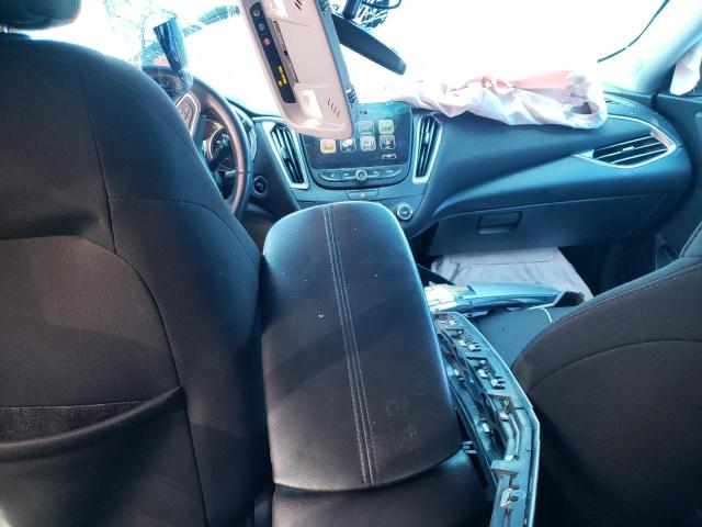 Photo 8 from auction – 2018 CHEVROLET MALIBU LT with VIN 1G1ZD5ST4JF228400