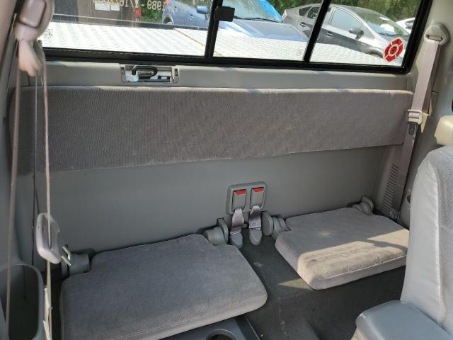Photo 10 from auction – 2002 TOYOTA TACOMA XTR with VIN 5TESM92N12Z005656