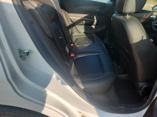 Photo 6 from auction – 2015 CHEVROLET SONIC LTZ with VIN 1G1JE6SB0F4203455