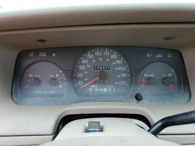 Photo 9 from auction – 2004 MERCURY GRAND MARQ with VIN 2MEFM75W24X655223