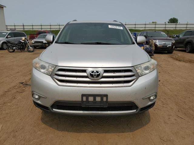 Photo 5 from auction – 2013 TOYOTA HIGHLANDER with VIN 5TDBK3EH9DS206780