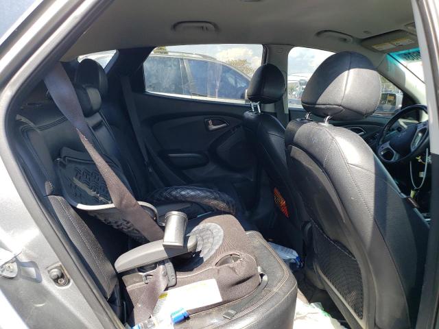 Photo 11 from auction – 2011 HYUNDAI TUCSON GLS with VIN KM8JUCAC5BU185396