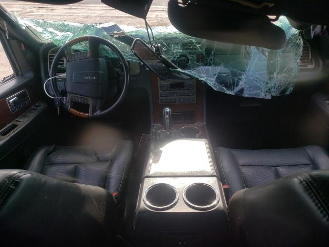 Photo 8 from auction – 2014 LINCOLN NAVIGATOR with VIN 5LMJJ2H55EEL01900