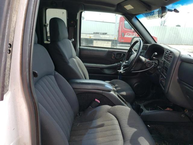 Photo 10 from auction – 2003 CHEVROLET S 10 with VIN 1GCCT19X938134571