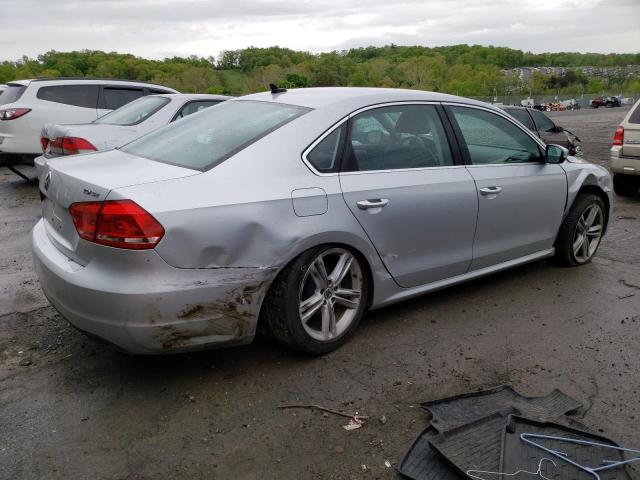 Photo 3 from auction – 2014 VOLKSWAGEN PASSAT SE with VIN 1VWBN7A38EC120563