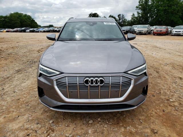 Photo 5 from auction – 2019 AUDI E-TRON PRE with VIN WA1VABGE8KB011152