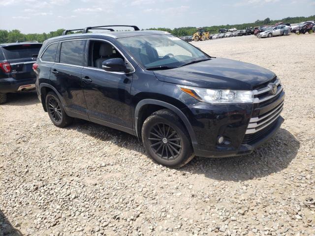 Photo 4 from auction – 2019 TOYOTA HIGHLANDER with VIN 5TDJZRFH8KS629193
