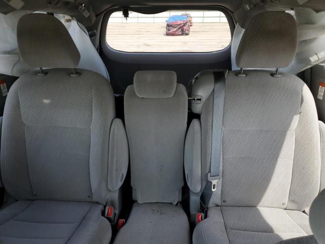 Photo 10 from auction – 2018 TOYOTA SIENNA LE with VIN 5TDKZ3DC4JS938361