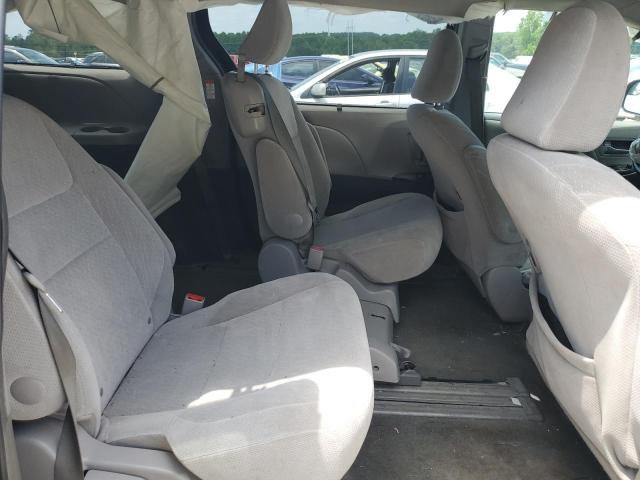 Photo 11 from auction – 2015 TOYOTA SIENNA LE with VIN 5TDKK3DC6FS581275
