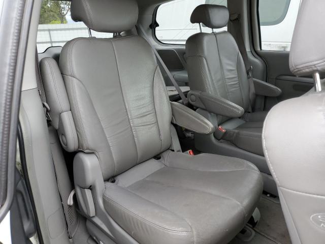 صورة رقم 11 من المزاد - 2007 HYUNDAI ENTOURAGE مع VIN KNDMC233376030336