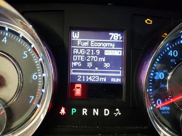 Photo 9 from auction – 2014 CHRYSLER TOWN & COU with VIN 2C4RC1BG0ER233758