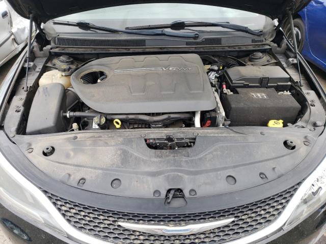 Photo 11 from auction – 2015 CHRYSLER 200 C with VIN 1C3CCCCG3FN551294