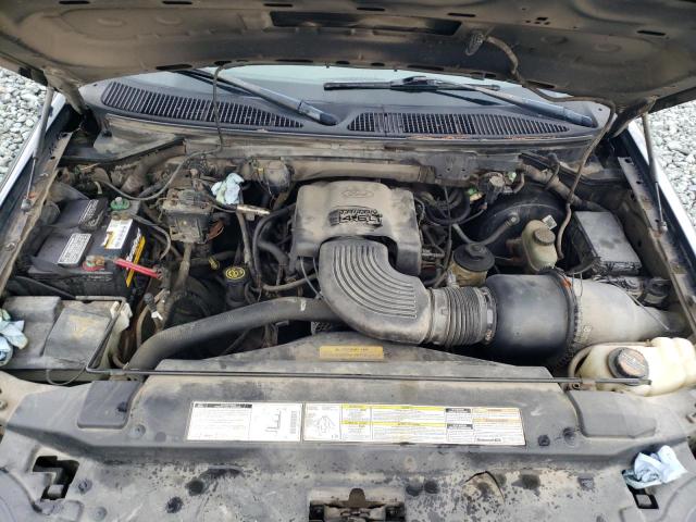 Photo 11 from auction – 2000 FORD F150 with VIN 1FTRX07W5YKA61583