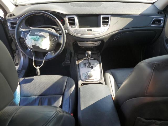 Photo 8 from auction – 2012 HYUNDAI GENESIS 4. with VIN KMHGC4DF4CU168406