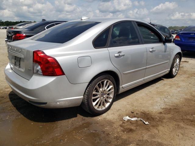 Photo 3 from auction – 2010 VOLVO S40 2.4I with VIN YV1390MS8A2511843