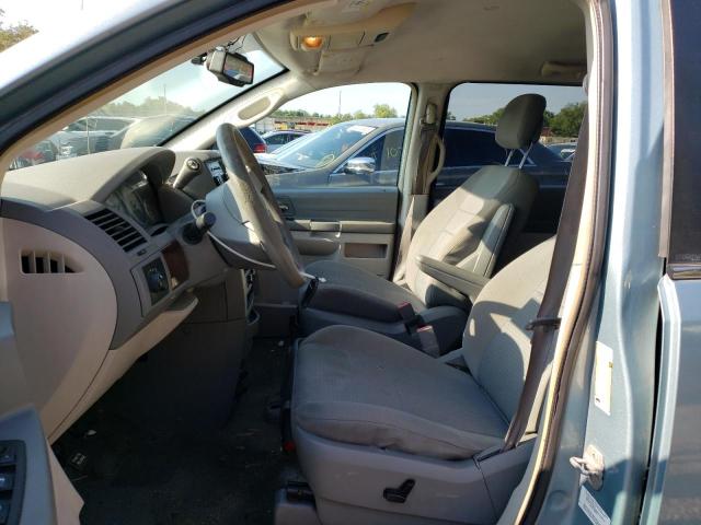 Photo 7 from auction – 2010 CHRYSLER TOWN & COU with VIN 2A4RR2D13AR399225