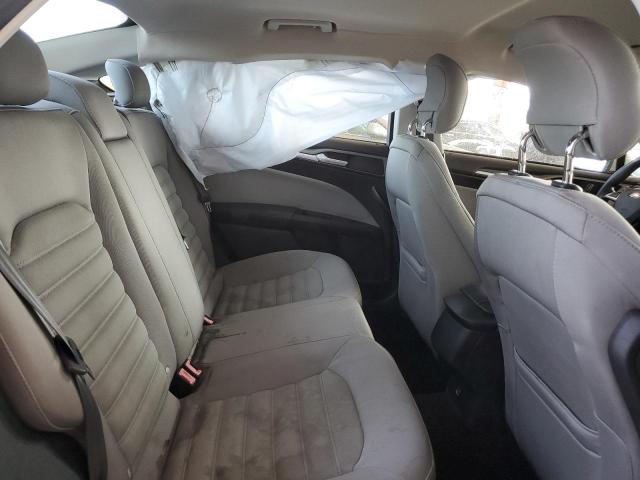 Photo 10 from auction – 2015 FORD FUSION S with VIN 3FA6P0G70FR123935