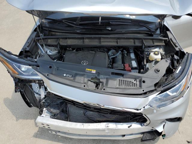 Photo 12 from auction – 2022 TOYOTA HIGHLANDER with VIN 5TDYZRAH3NS094039