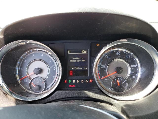 Photo 9 from auction – 2015 CHRYSLER TOWN & COU with VIN 2C4RC1BGXFR522602