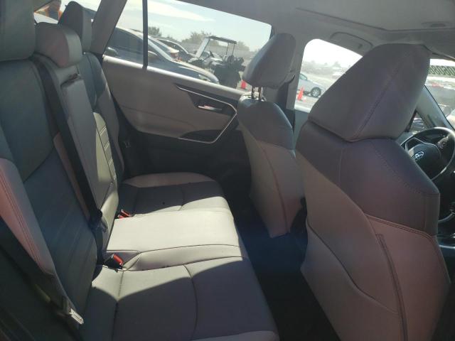 Photo 10 from auction – 2023 TOYOTA RAV-4 with VIN 2T3C1RFV4PW243527