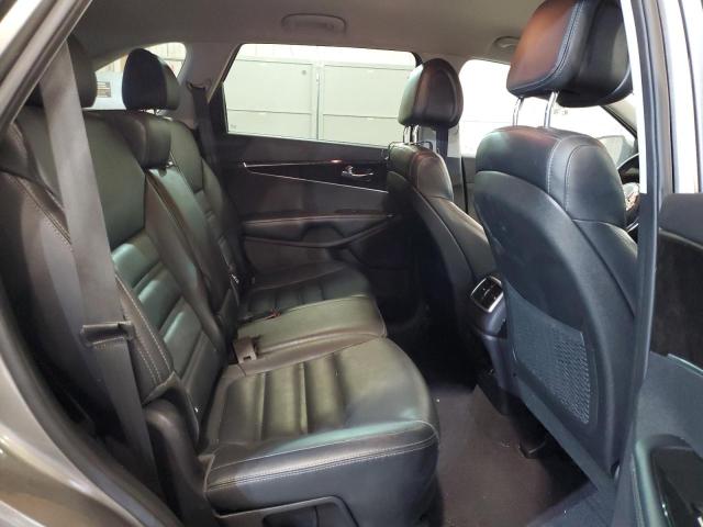 Photo 11 from auction – 2016 KIA SORENTO EX with VIN 5XYPHDA55GG161778