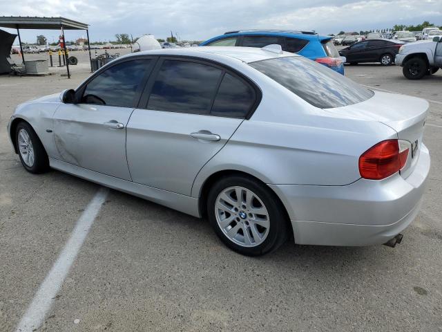 Photo 2 from auction – 2006 BMW 325 I with VIN WBAVB13586PT08155