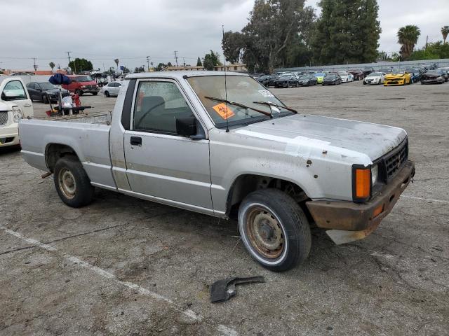 Zdjęcie 4 z aukcji – 1990 MITSUBISHI MIGHTY MAX z VIN JA7FL24W5LP007952