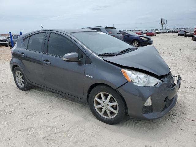 Photo 4 from auction – 2013 TOYOTA PRIUS C with VIN JTDKDTB34D1044010