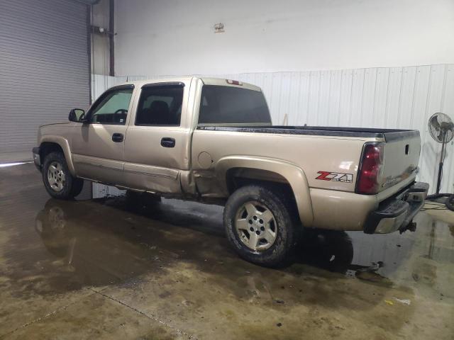 Фото 2 с аукциона – 2004 CHEVROLET SILVERADO с VIN 2GCEK13T741317439
