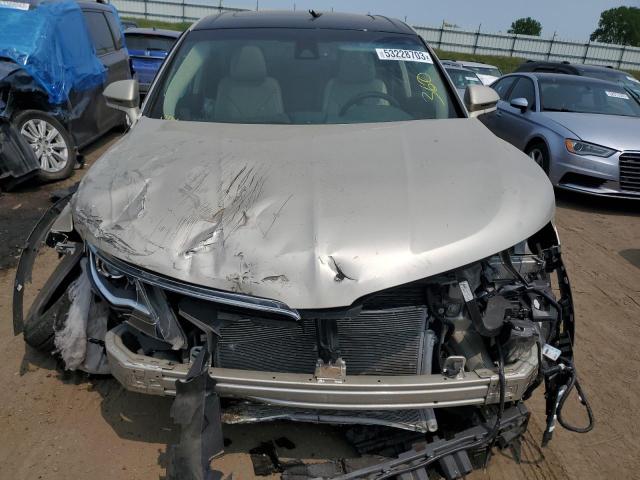 Photo 5 from auction – 2017 LINCOLN MKX RESERV with VIN 2LMPJ8LR3HBL40371