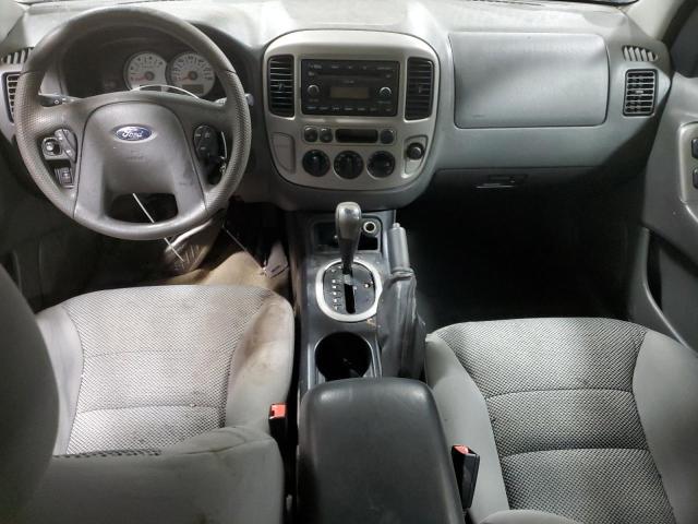 Photo 8 from auction – 2005 FORD ESCAPE with VIN 1FMYU93135DA02420