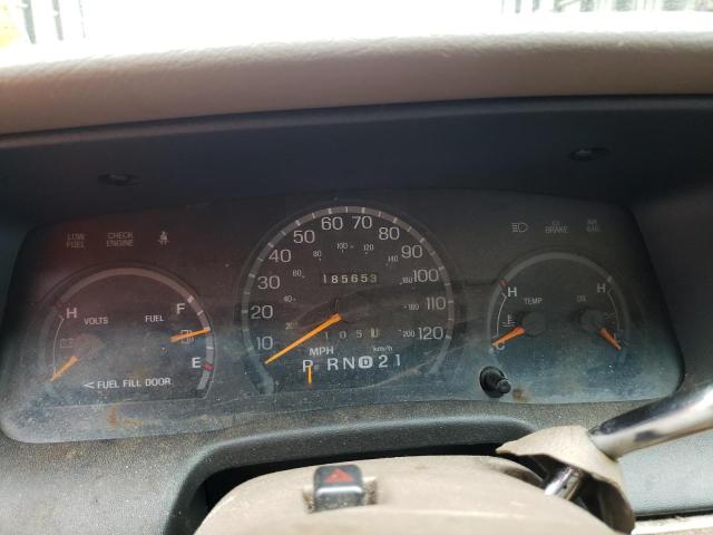 Photo 9 from auction – 1997 FORD CROWN VICT with VIN 2FALP74W8VX204382