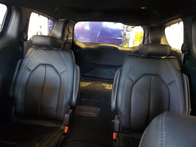Photo 10 from auction – 2018 CHRYSLER PACIFICA T with VIN 2C4RC1BG6JR352487