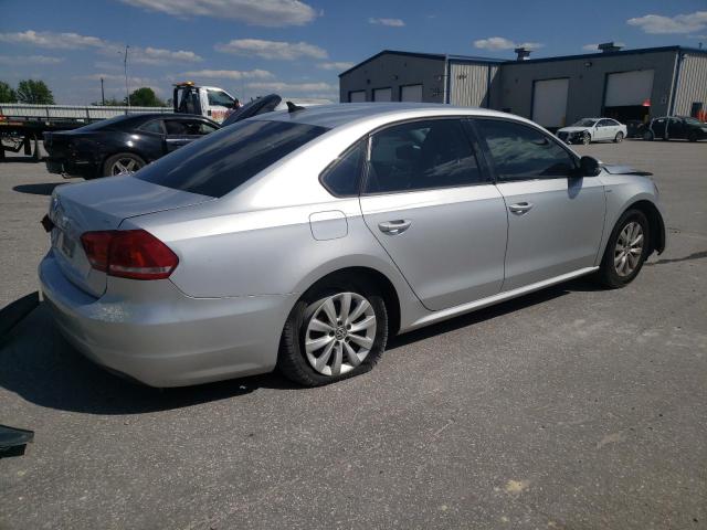 Photo 3 from auction – 2014 VOLKSWAGEN PASSAT S with VIN 1VWAT7A33EC078062