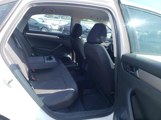 Photo 10 from auction – 2013 VOLKSWAGEN PASSAT S with VIN 1VWAP7A39DC072222