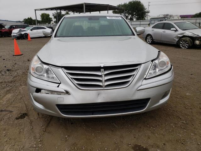 Photo 5 from auction – 2010 HYUNDAI GENESIS 4. with VIN KMHGC4DF4AU105884