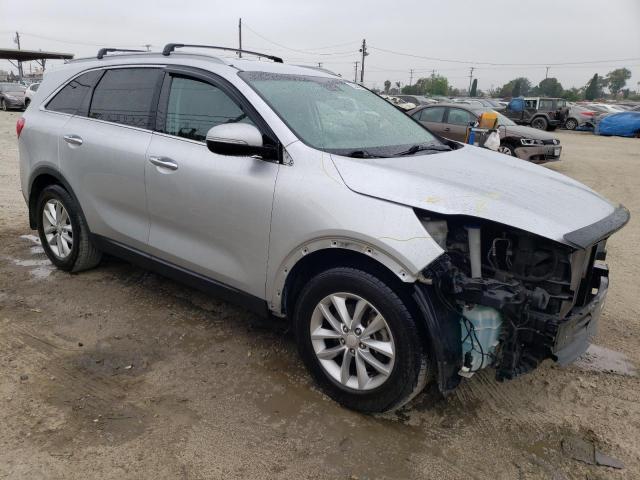 Photo 4 from auction – 2016 KIA SORENTO LX with VIN 5XYPG4A35GG096450