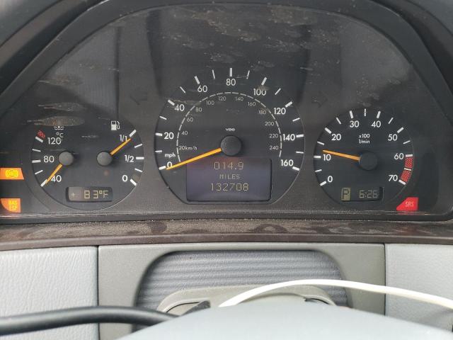 Photo 9 from auction – 2001 MERCEDES-BENZ E 320 with VIN WDBJF65J31B270044