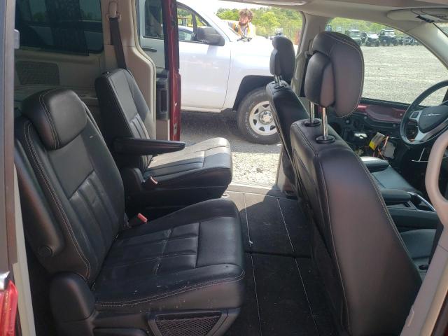 Photo 11 from auction – 2010 CHRYSLER TOWN & COU with VIN 2A4RR8DX5AR321553