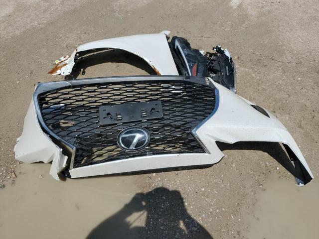 Photo 12 from auction – 2021 LEXUS IS300 with VIN JTHAA1D29M5111673