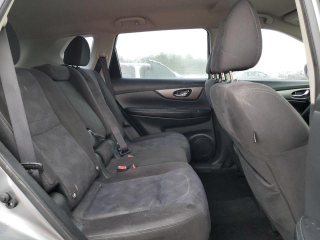 Photo 11 from auction – 2015 NISSAN ROGUE S with VIN KNMAT2MV2FP550300