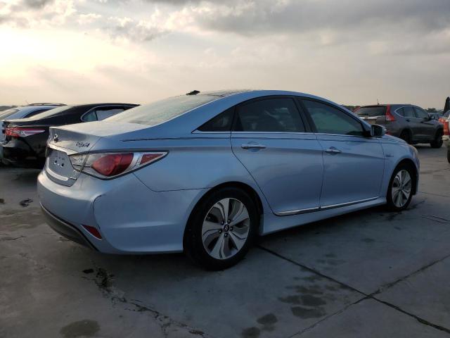 Photo 3 from auction – 2013 HYUNDAI SONATA HYB with VIN KMHEC4A47DA066630