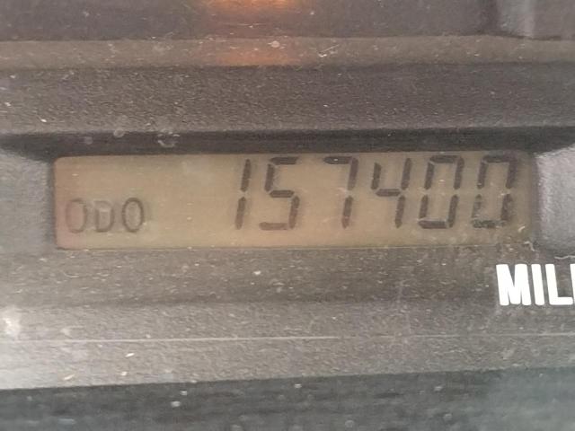 Photo 9 from auction – 2002 TOYOTA AVALON XL with VIN 4T1BF28BX2U245372