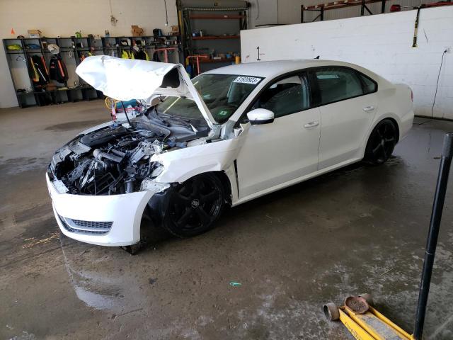 VOLKSWAGEN PASSAT S 2015 with VIN 1VWAT7A36FC020142 - Photo from auction